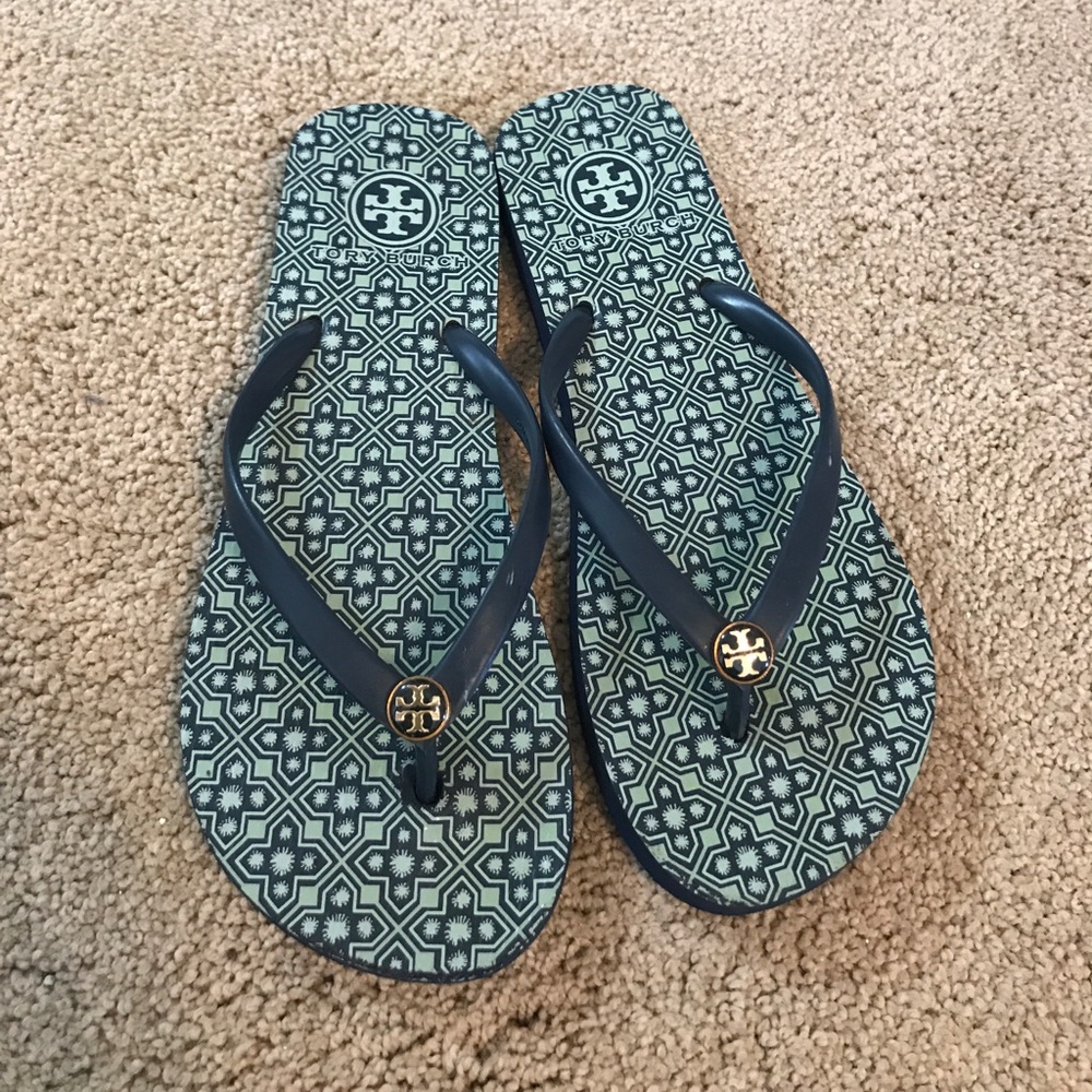 Tory Butch flip flops